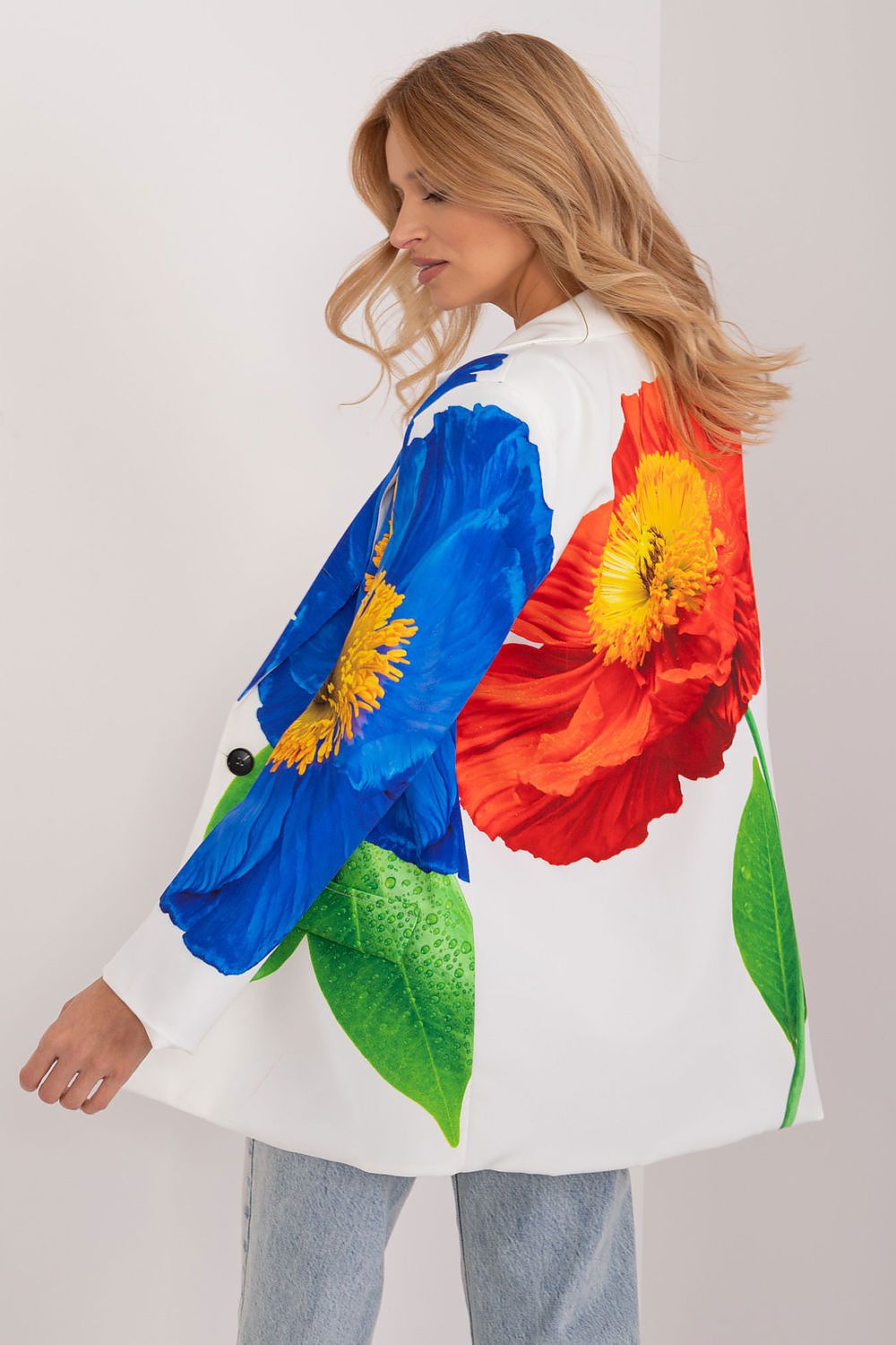  Яке model 195956 Italy Moda 