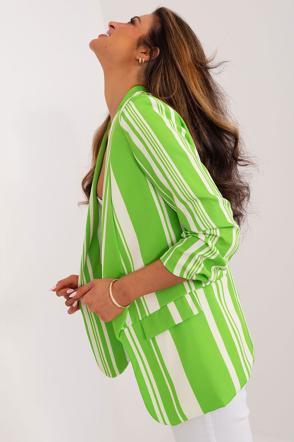 Яке model 196572 Italy Moda 