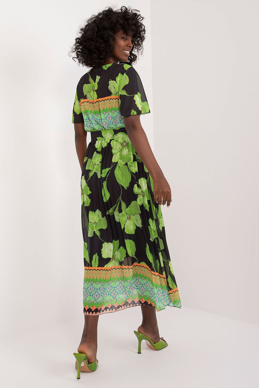  Дневна рокля model 196590 Italy Moda 