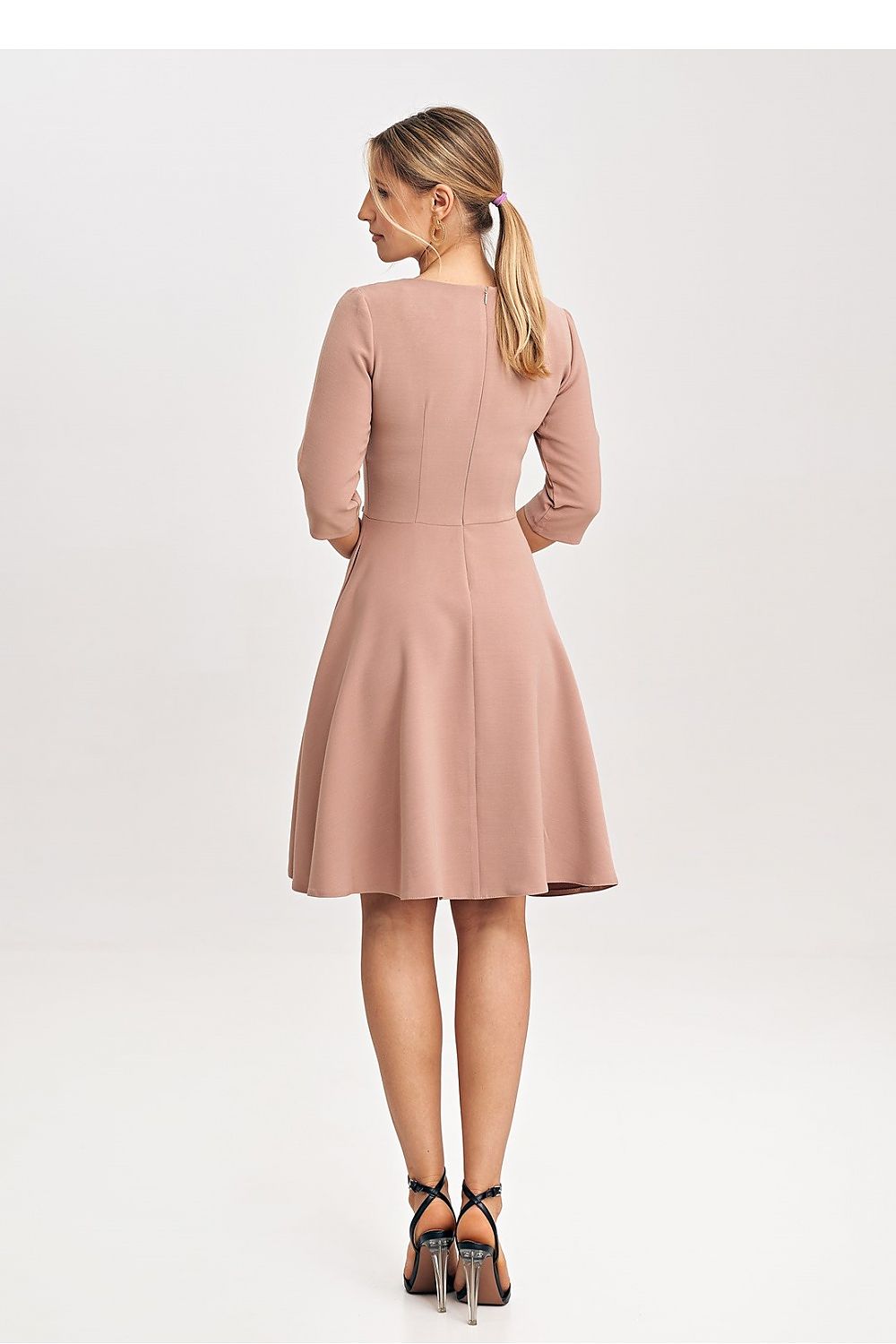  Дневна рокля model 198488 Figl 