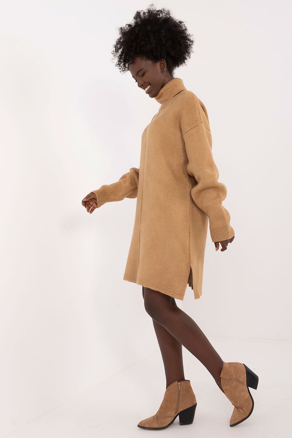  Дневна рокля model 199608 Badu 