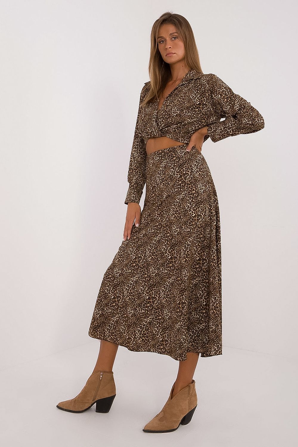  Задайте model 199950 Italy Moda 