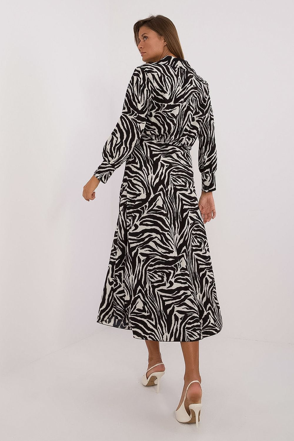 Задайте model 199952 Italy Moda 