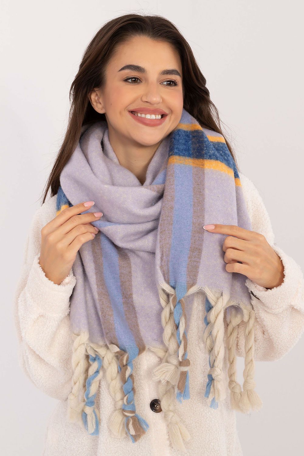  Шал model 202571 AT 