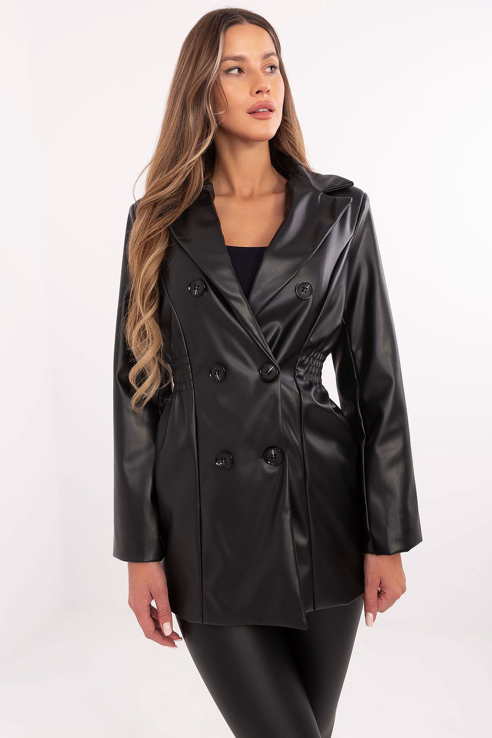  Яке model 203937 Italy Moda 