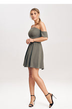  Вечерна рокля model 204342 Figl 