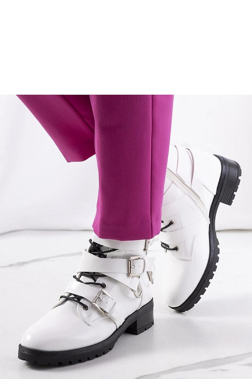  Ботуши model 204857 Solea 