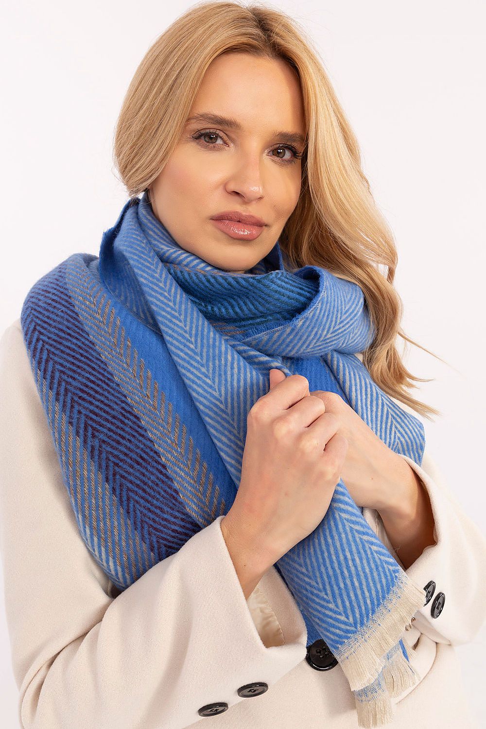  Шал model 206040 AT 