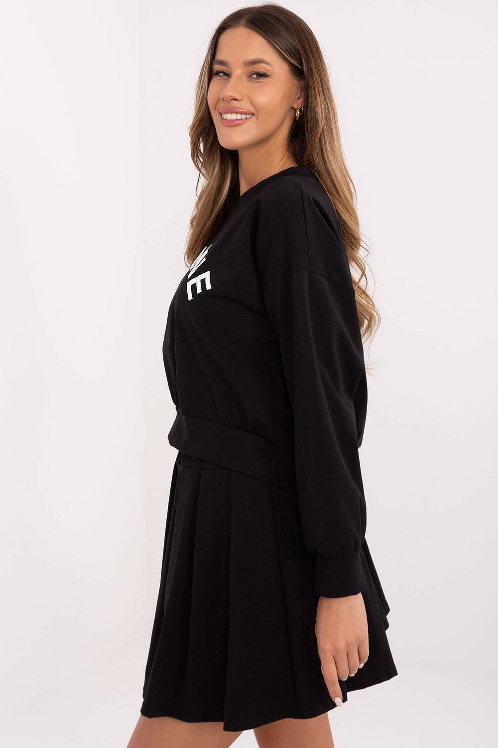  Задайте model 209704 Italy Moda 