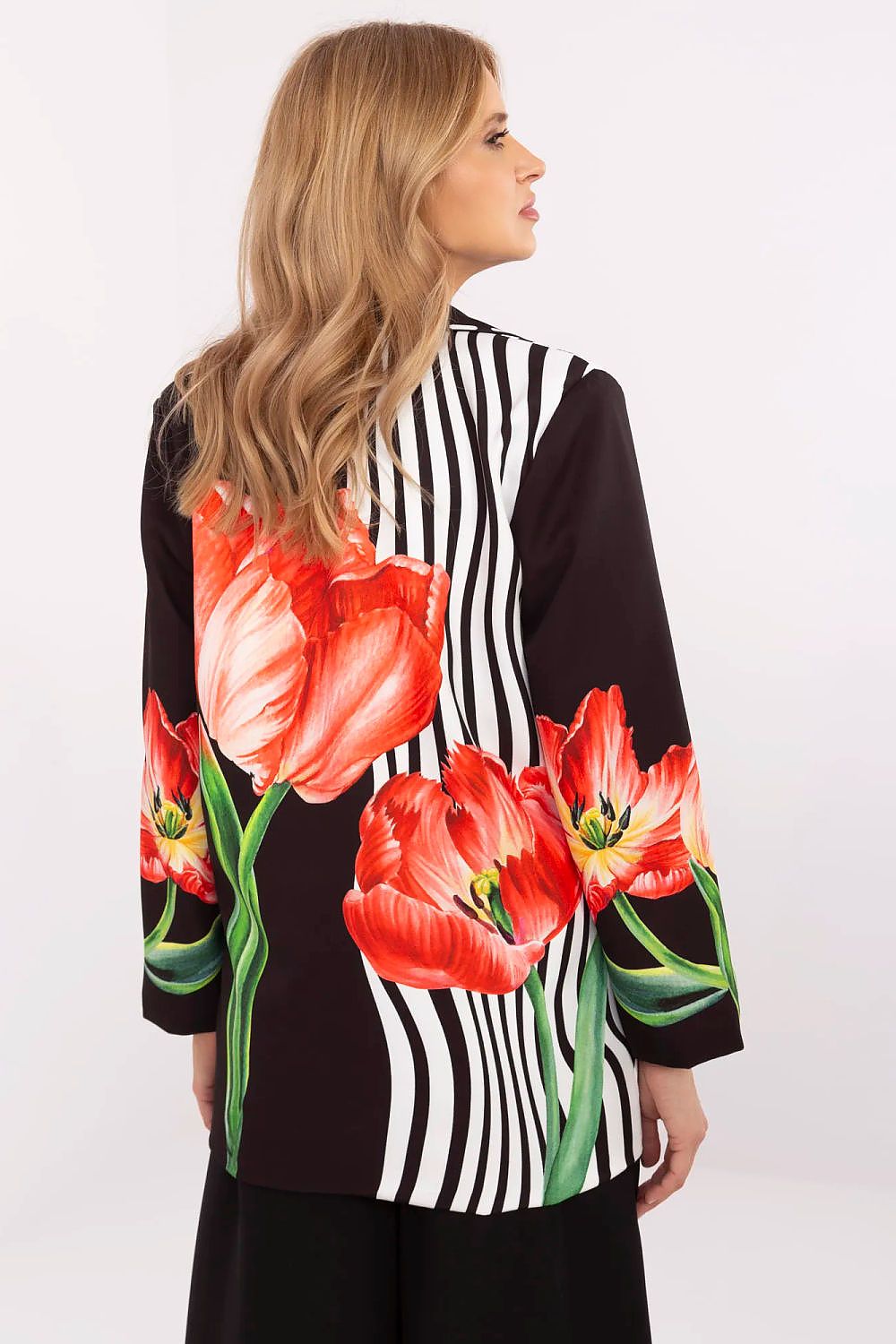  Яке model 209829 Italy Moda 