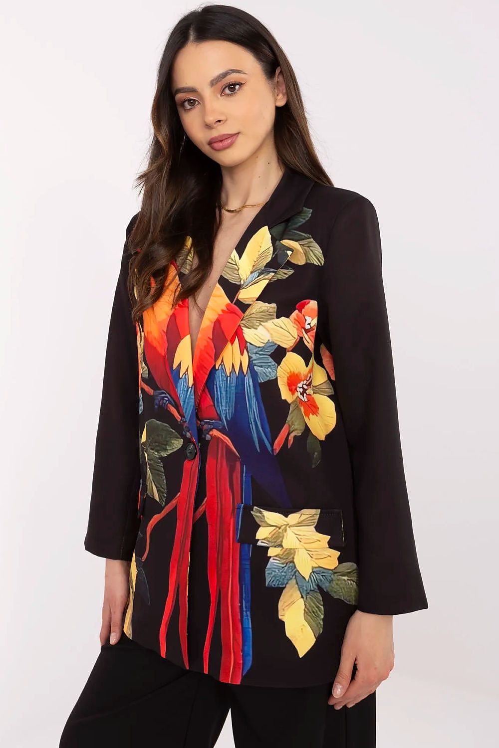  Яке model 212531 Italy Moda 