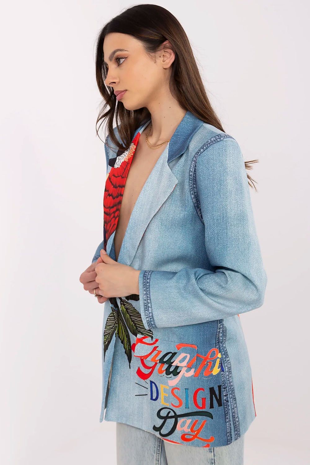  Яке model 212533 Italy Moda 