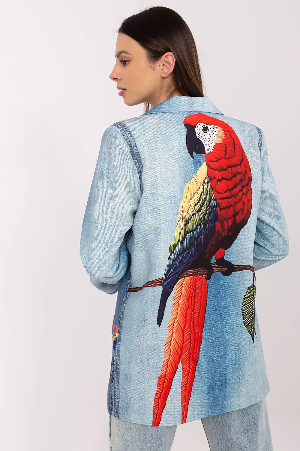  Яке model 212533 Italy Moda 