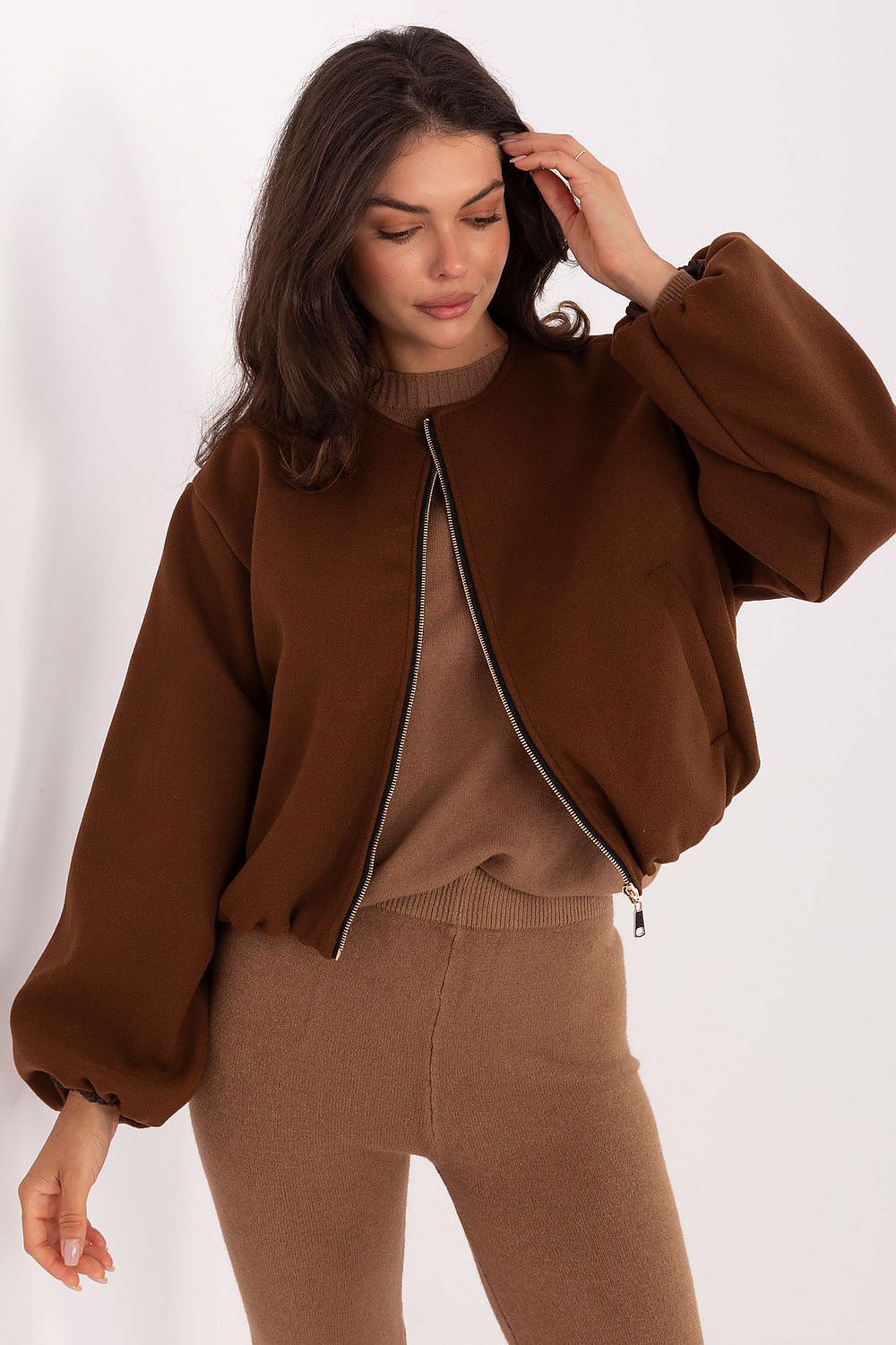  Яке model 216701 Rue Paris 