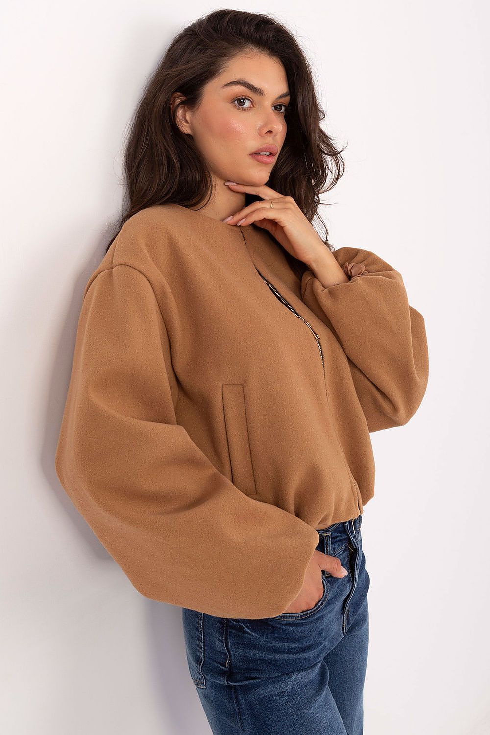  Яке model 216703 Rue Paris 