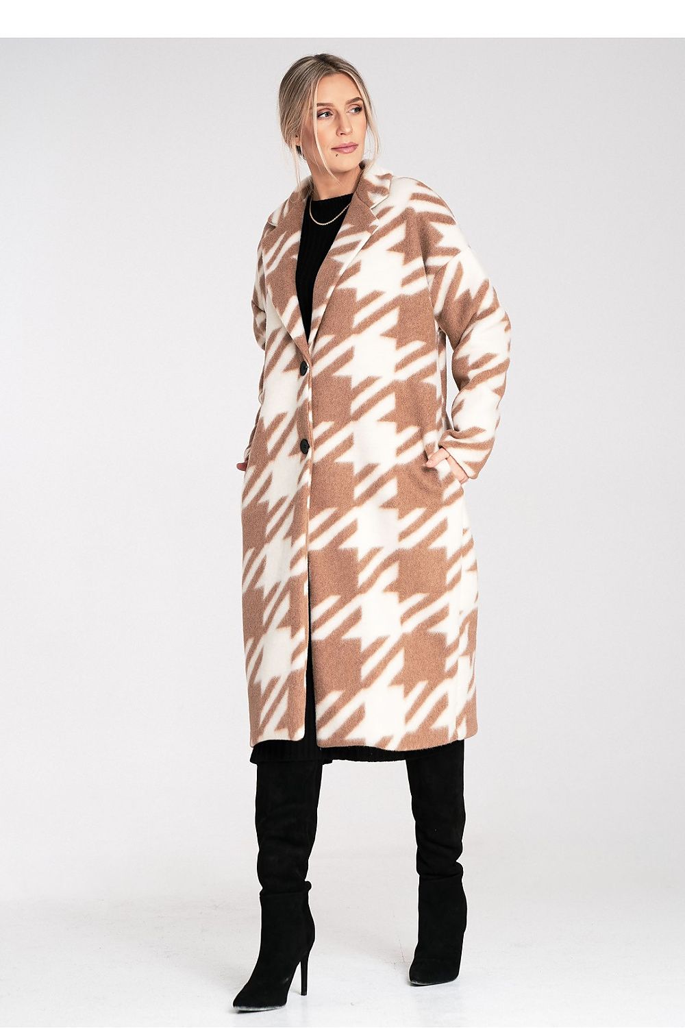  Палто model 217102 Figl 