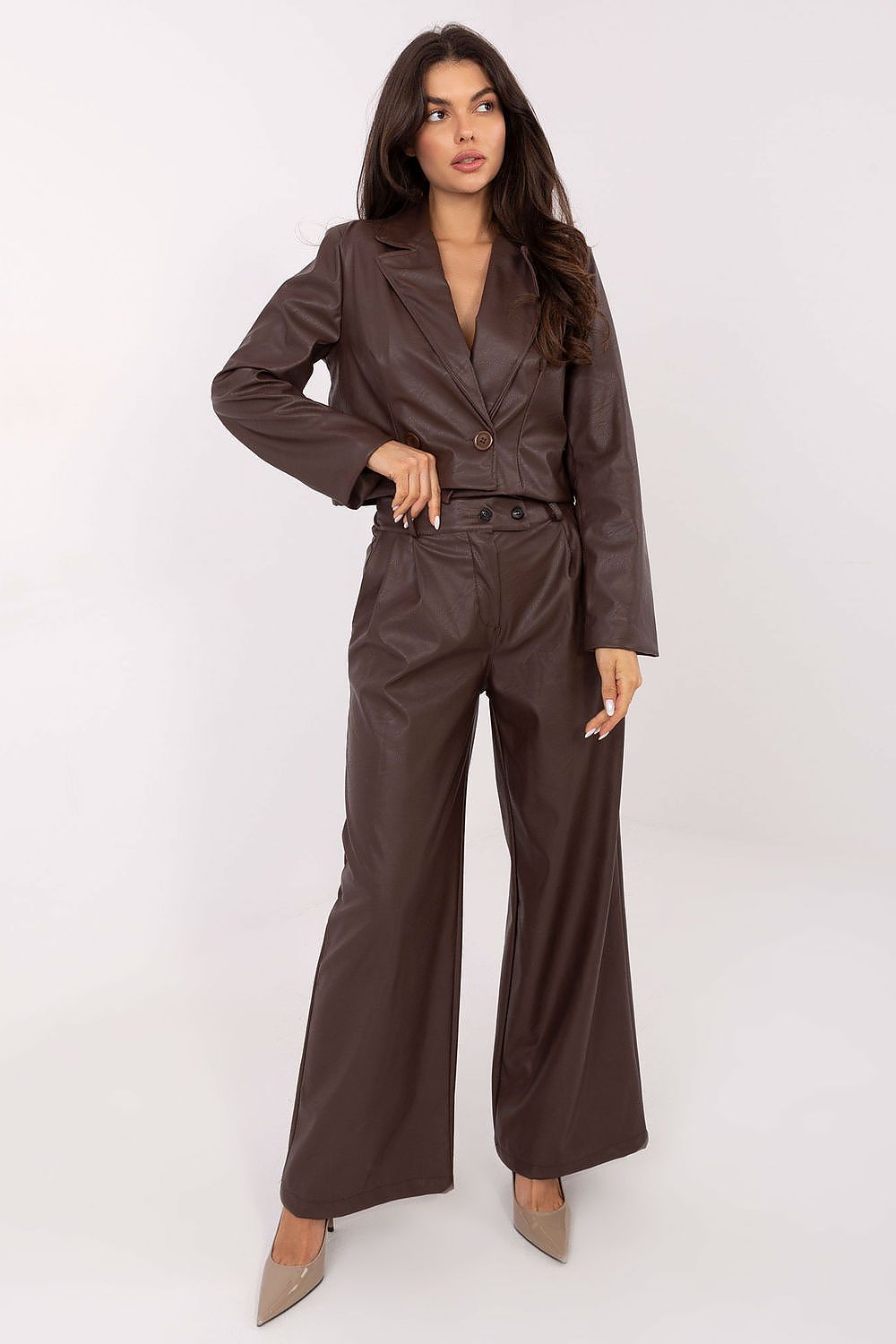  Яке model 221085 Italy Moda 