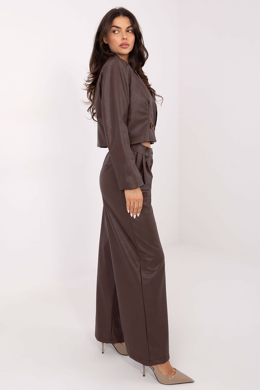  Яке model 221085 Italy Moda 