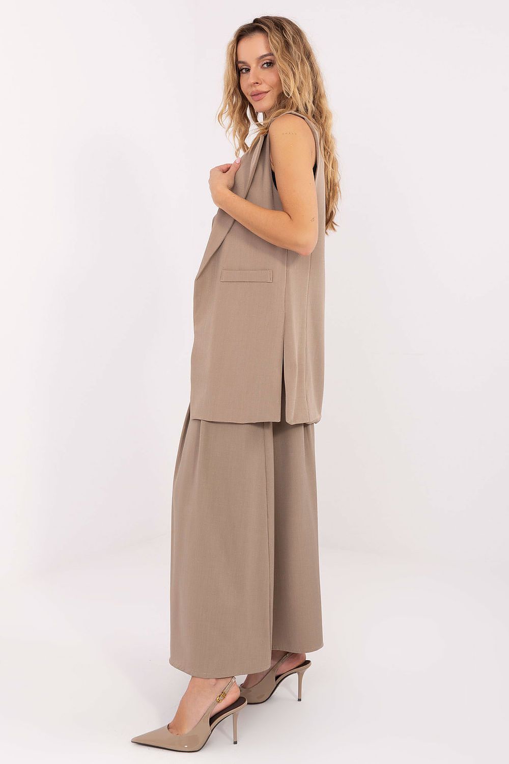 Жилетка model 221287 Rue Paris 