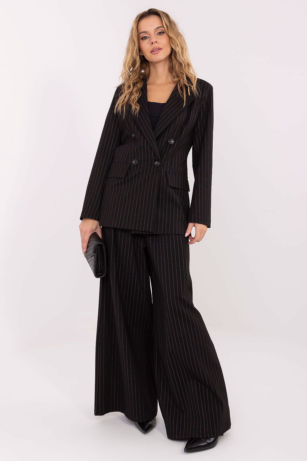  Яке model 221434 Rue Paris 