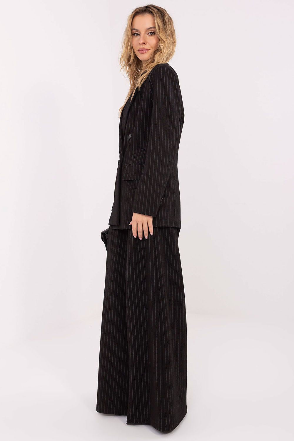 Яке model 221434 Rue Paris 