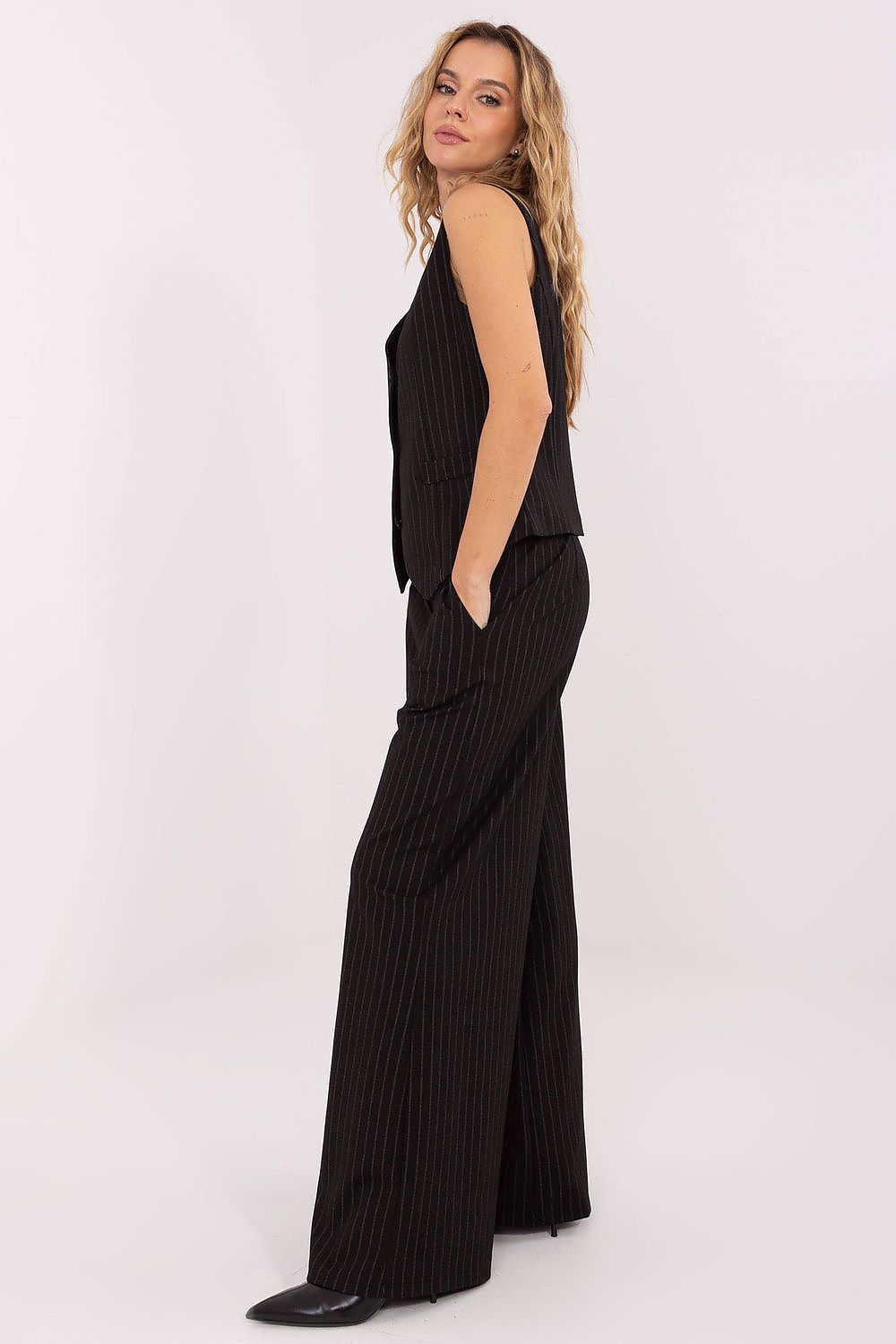  Жилетка model 221440 Rue Paris 