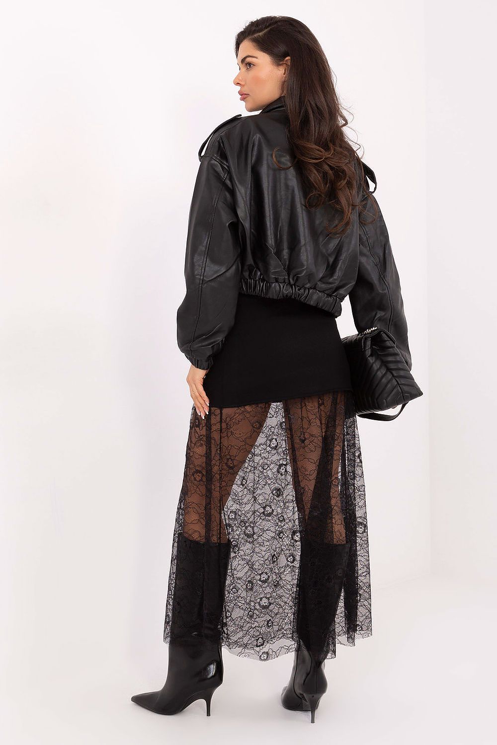 Чипкова пола model 221592 Italy Moda 
