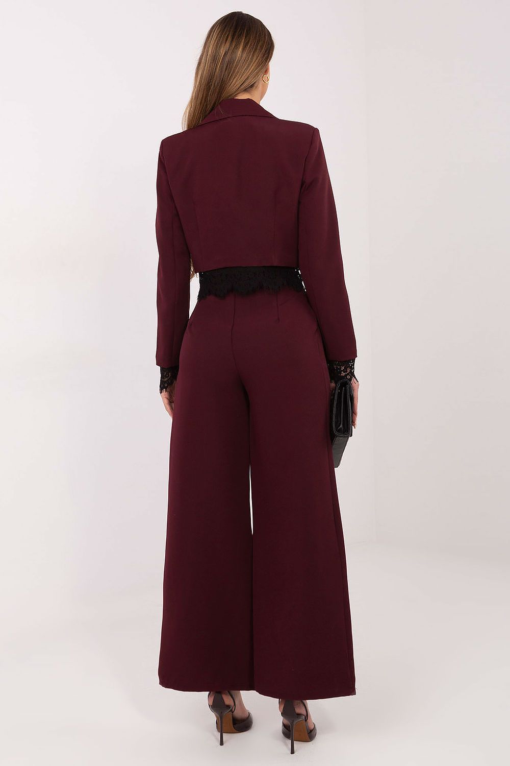  Яке model 222177 Italy Moda 