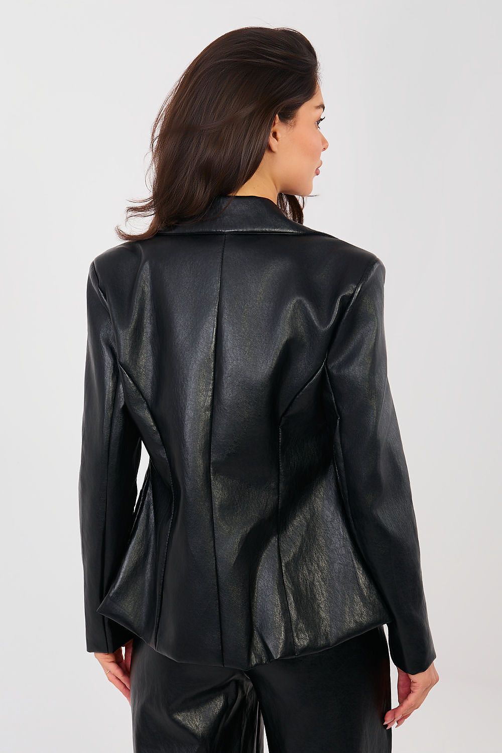  Яке model 223761 Italy Moda 