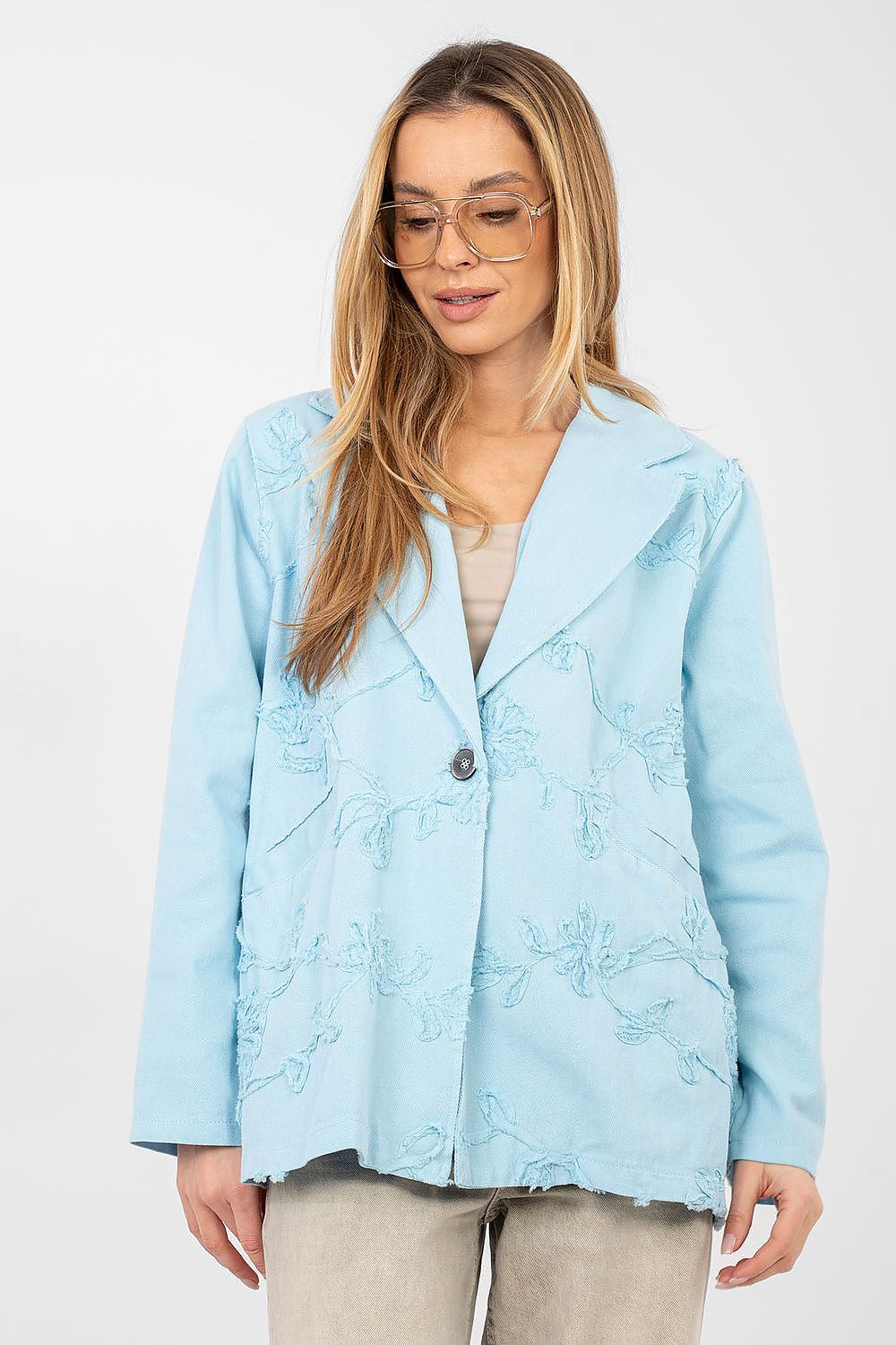  Яке model 223807 Rue Paris 