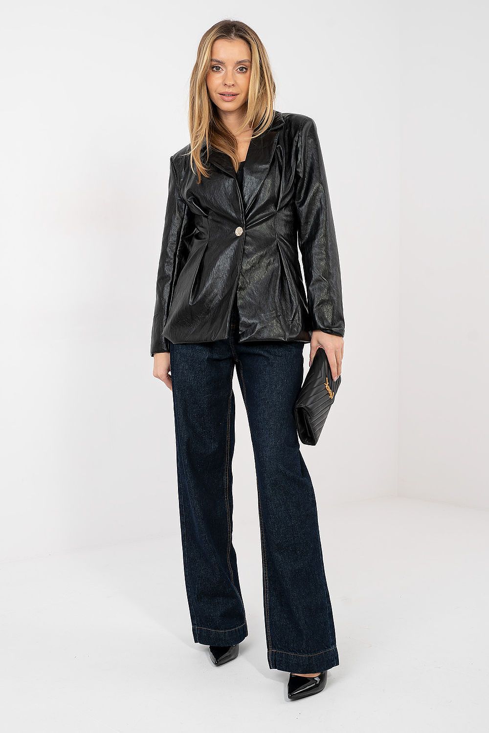  Яке model 223813 Rue Paris 