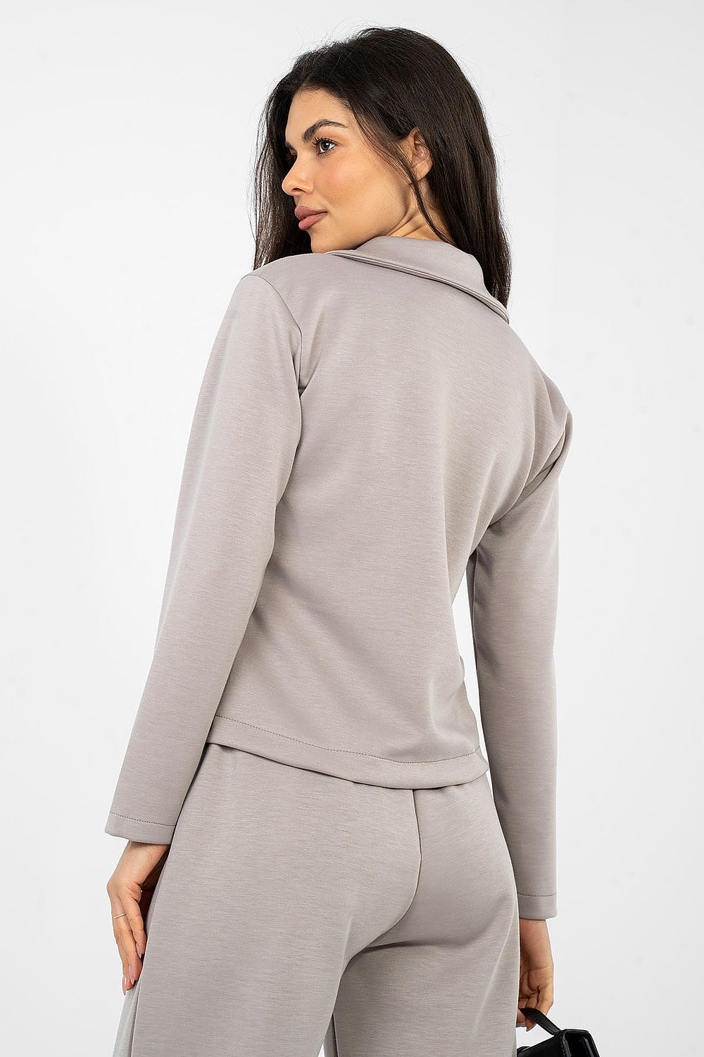  Яке model 224221 Italy Moda 