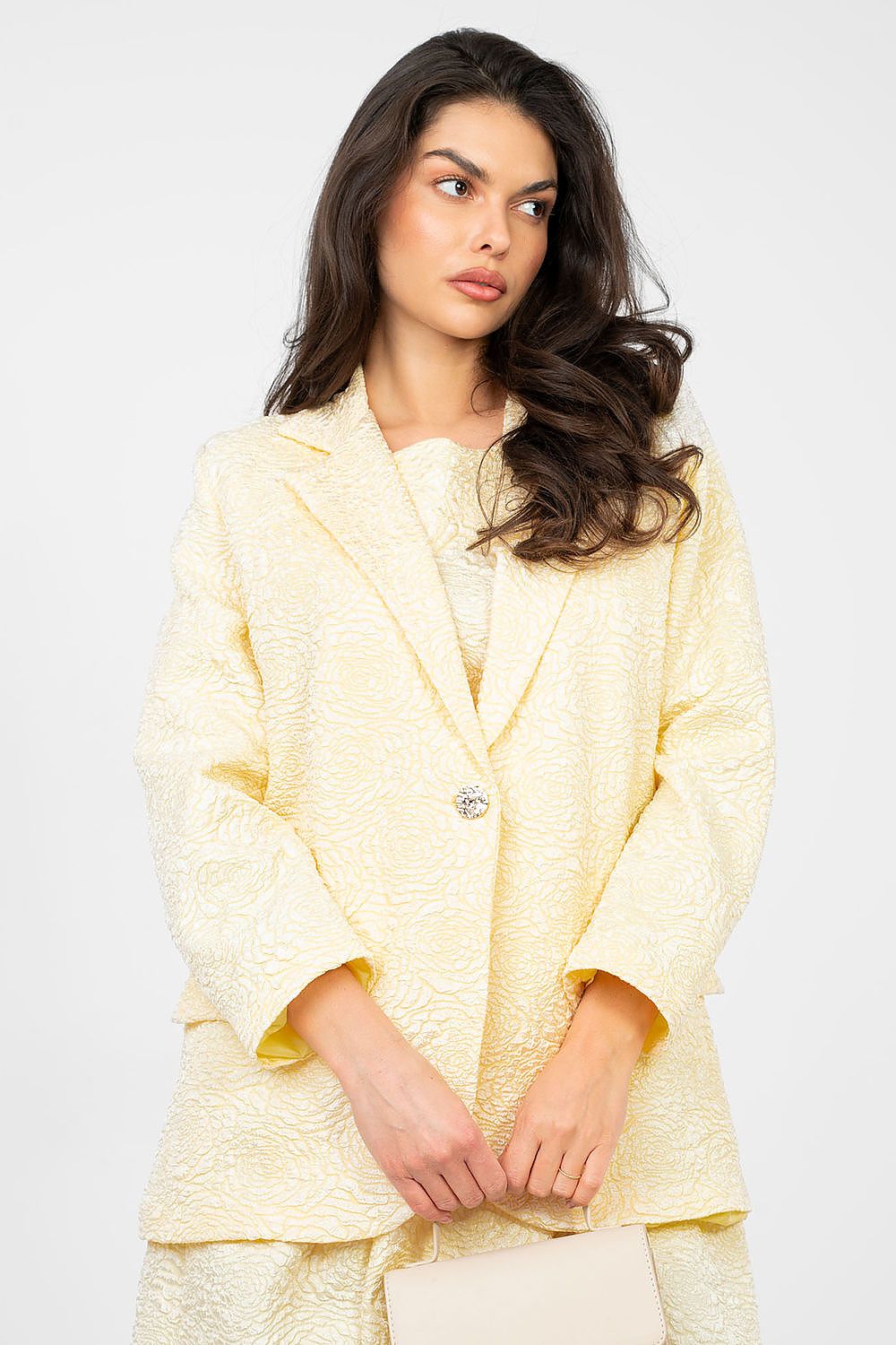  Яке model 224445 Rue Paris 