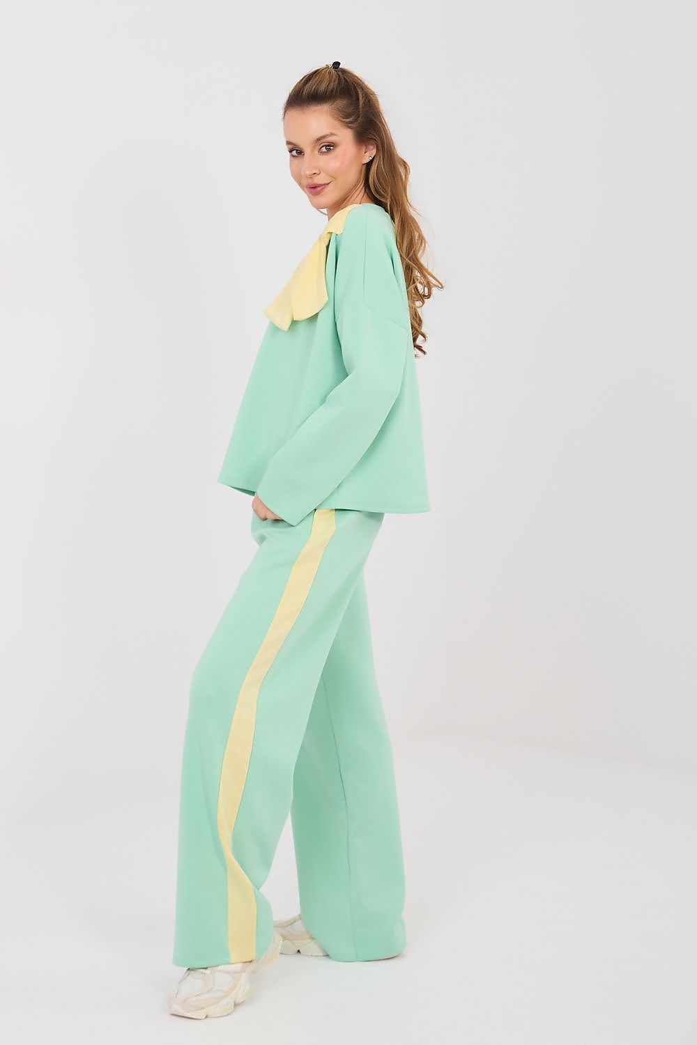  Задайте model 224801 Rue Paris 