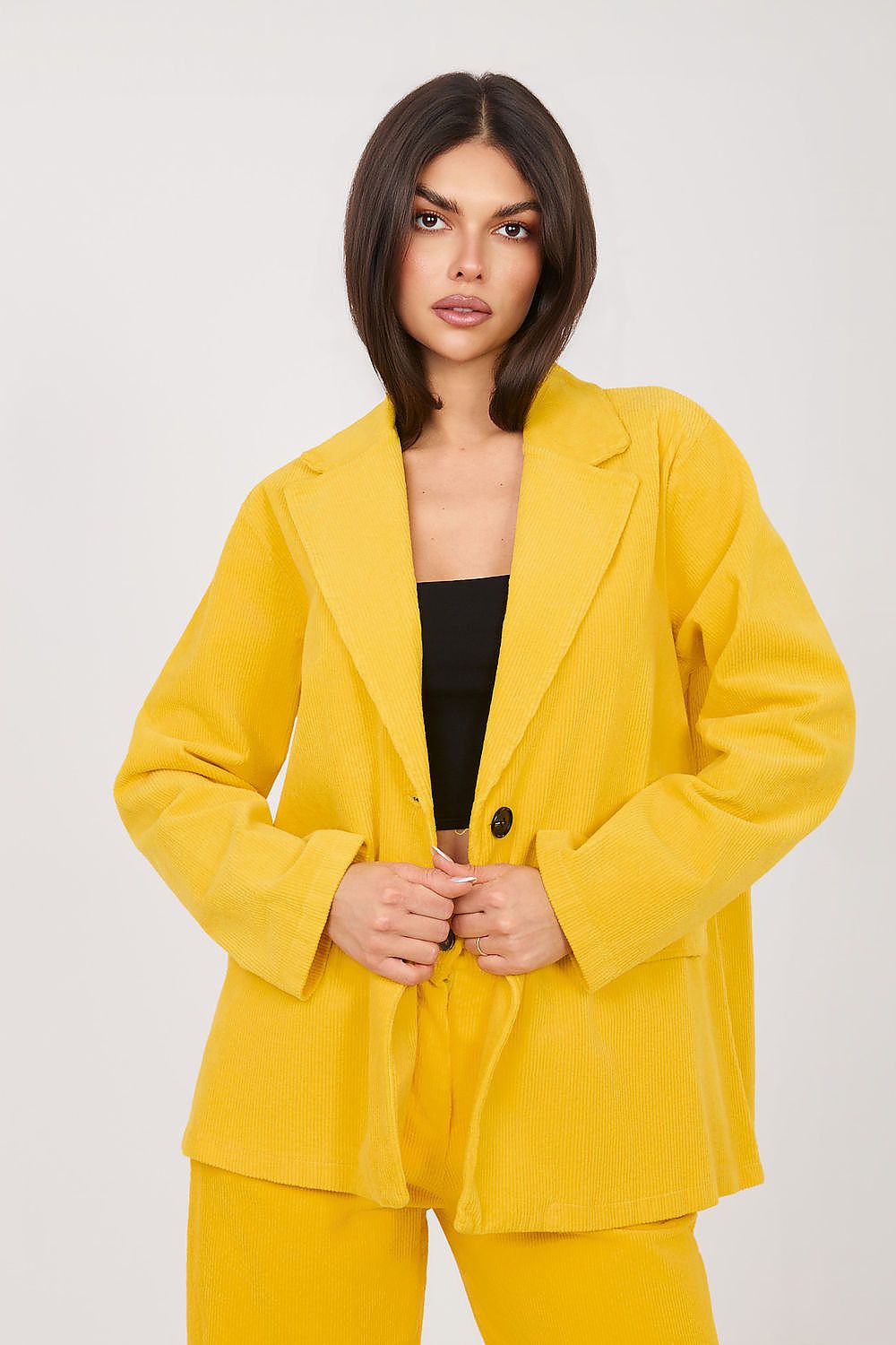  Яке model 225092 Rue Paris 
