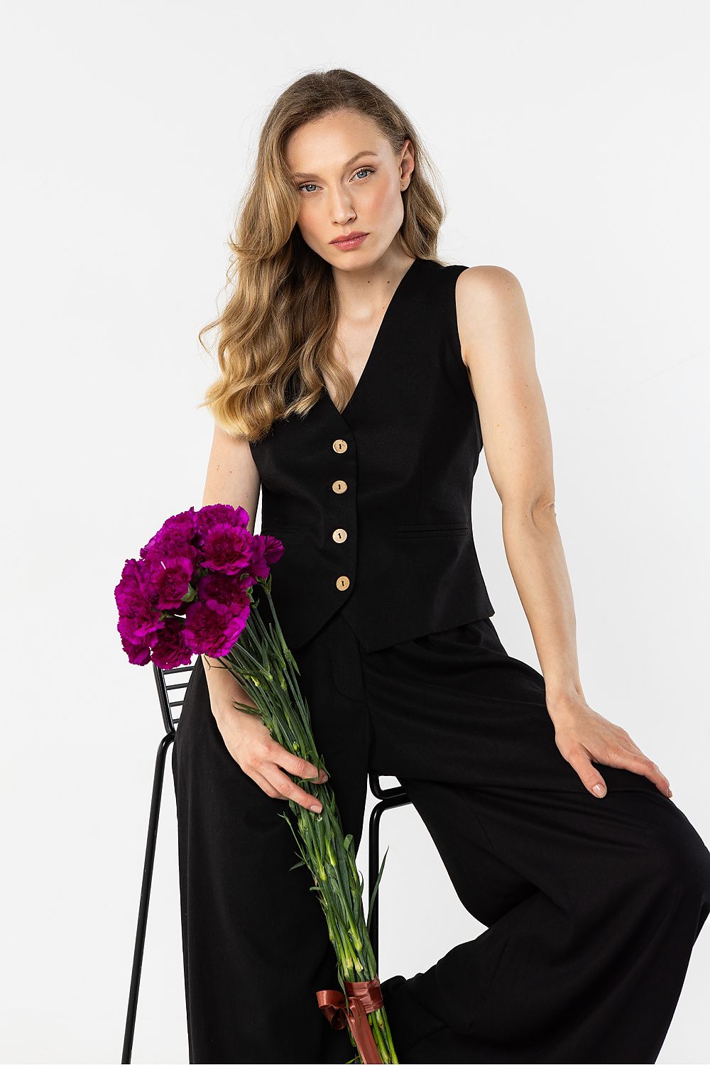  Жилетка model 225291 awama 