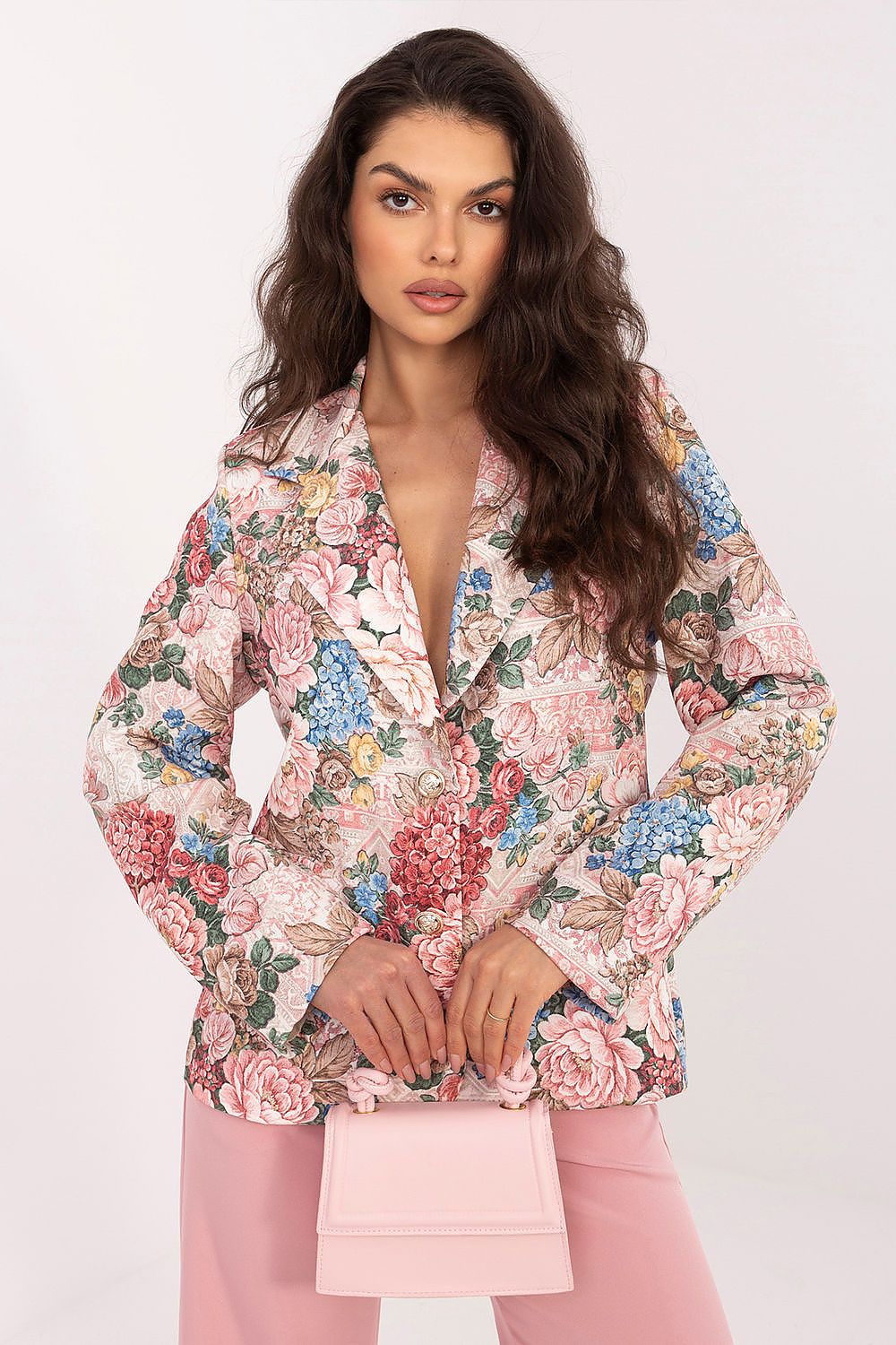  Яке model 225999 Italy Moda 