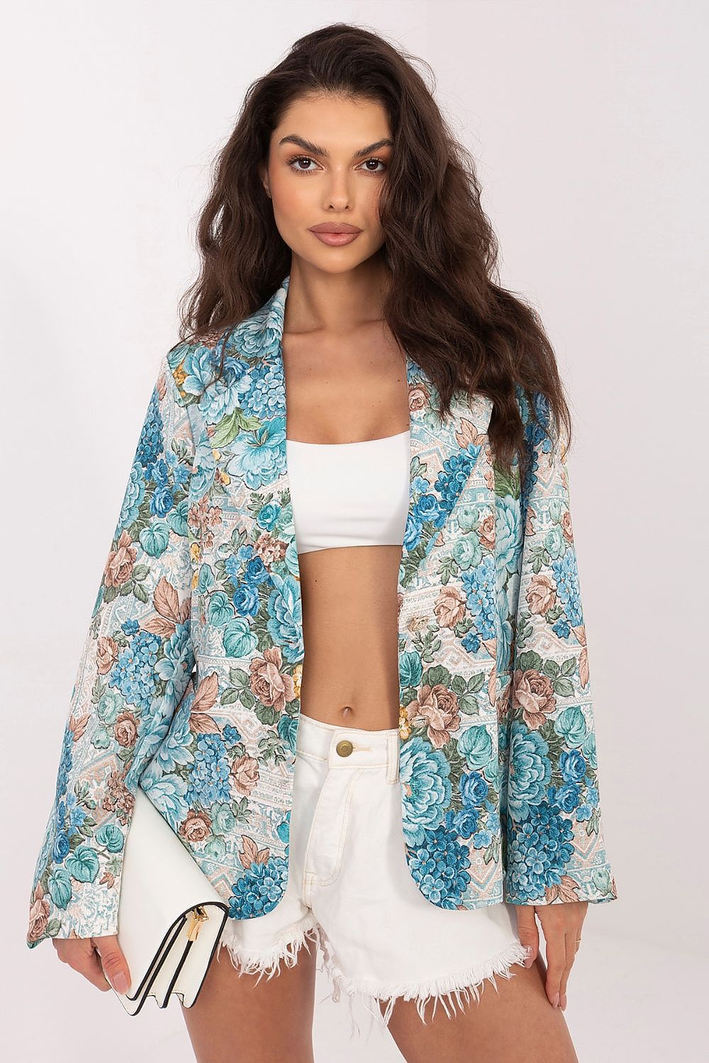  Яке model 226000 Italy Moda 