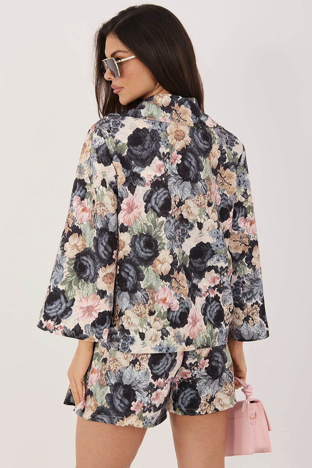  Яке model 226215 Italy Moda 