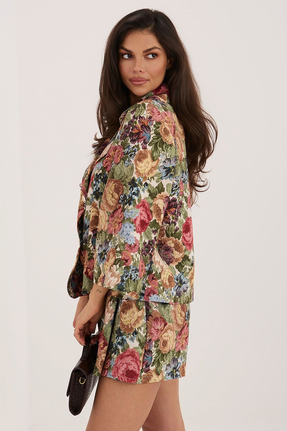  Яке model 226217 Italy Moda 