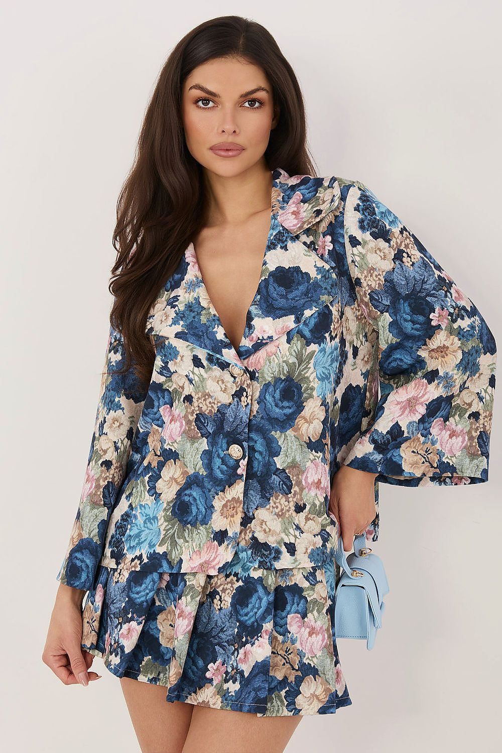  Яке model 226218 Italy Moda 