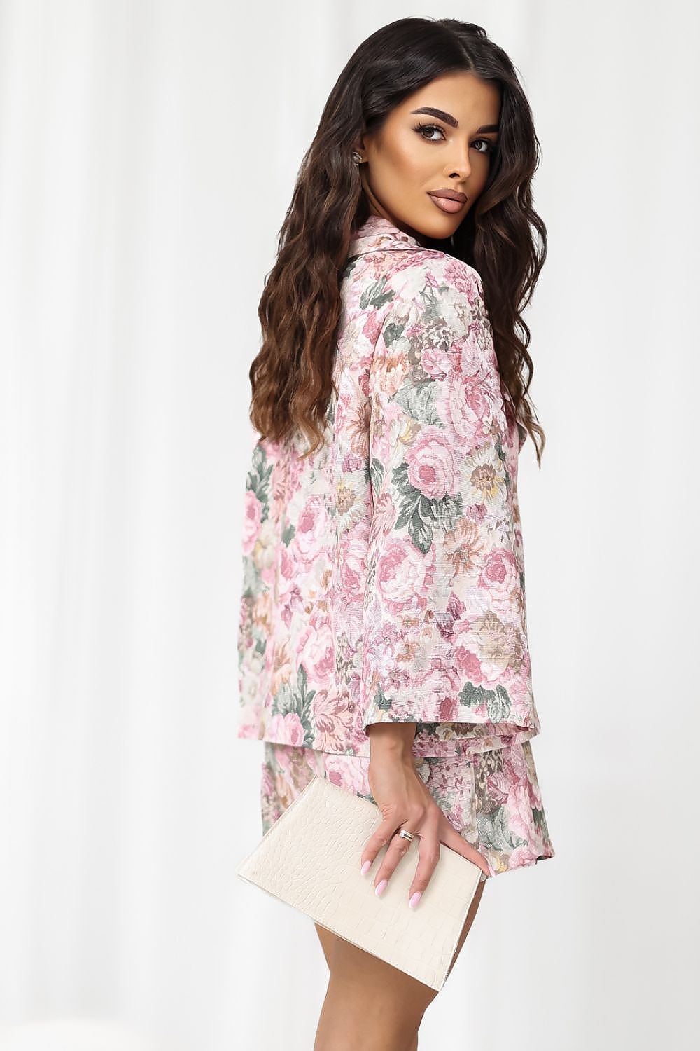  Яке model 226467 Italy Moda 