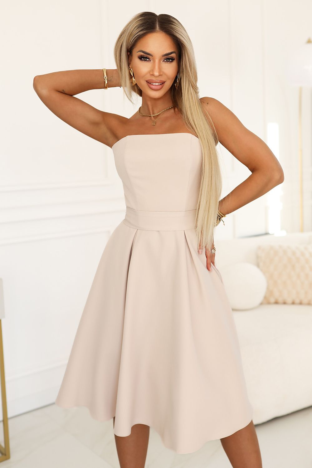  Коктейлна рокля model 227085 Numoco 