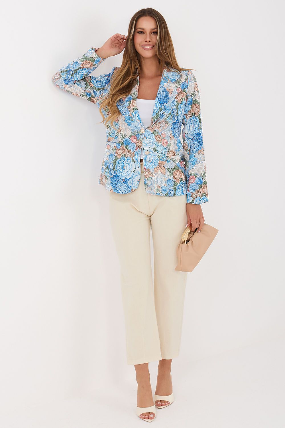  Яке model 227639 Italy Moda 