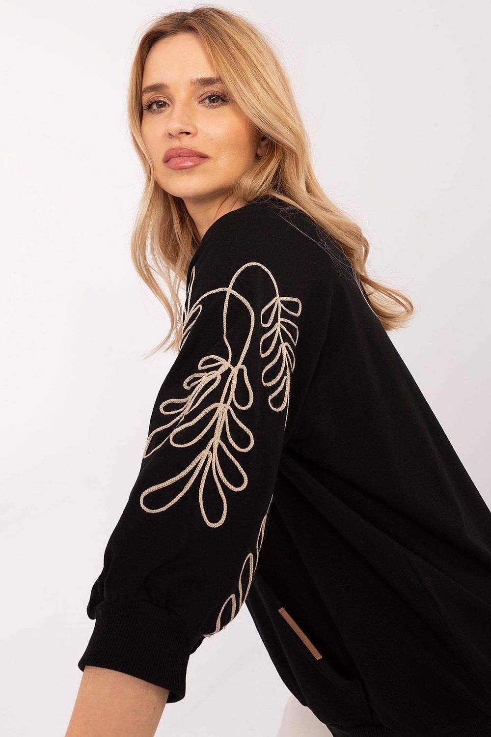  Суитшърт model 227685 Rue Paris 