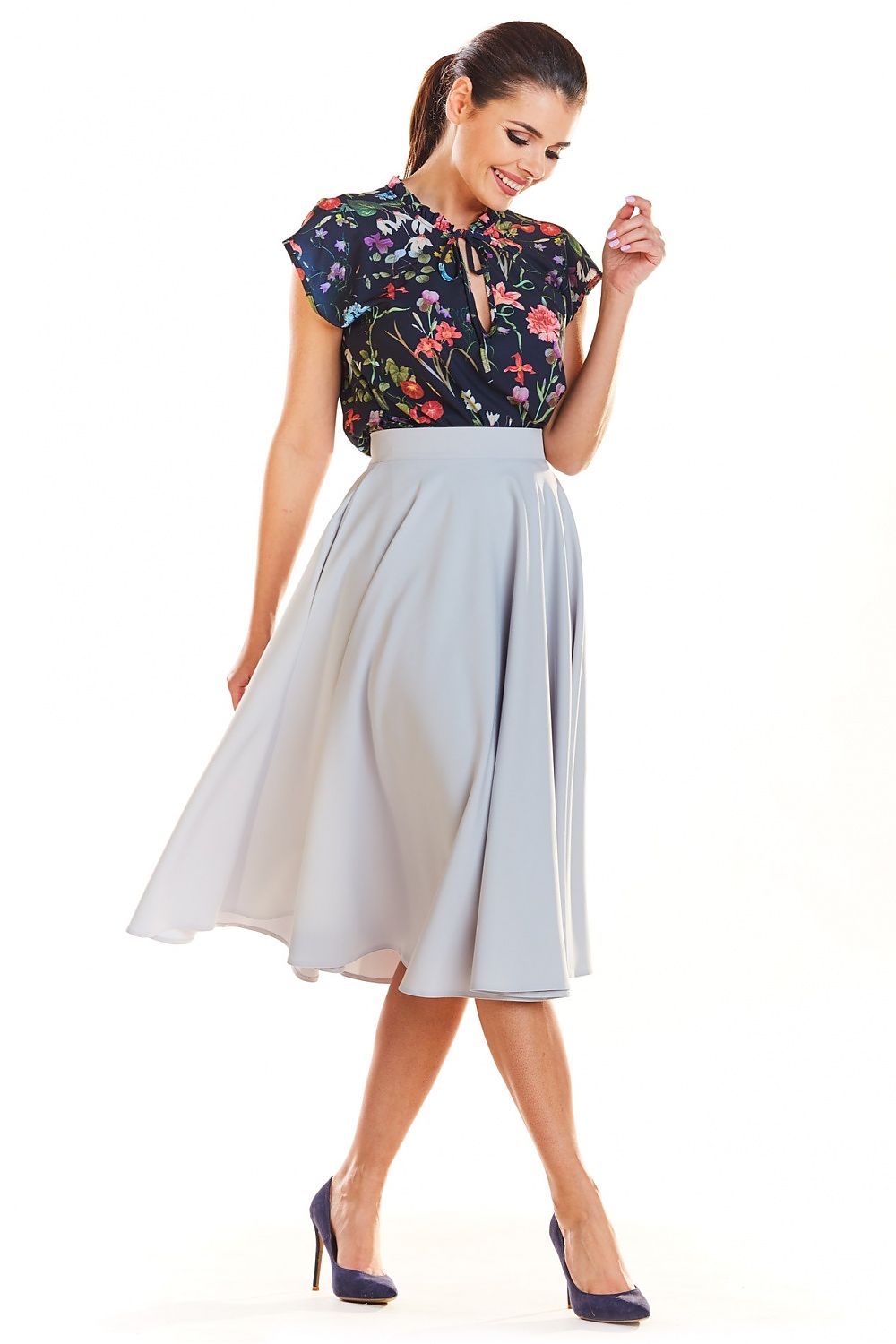  Пола model 129238 Infinite You 