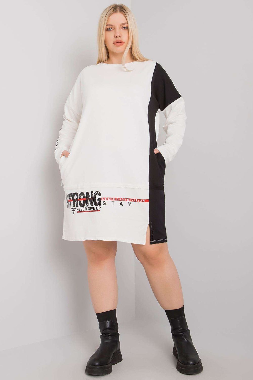  Дневна рокля model 159974 Relevance 