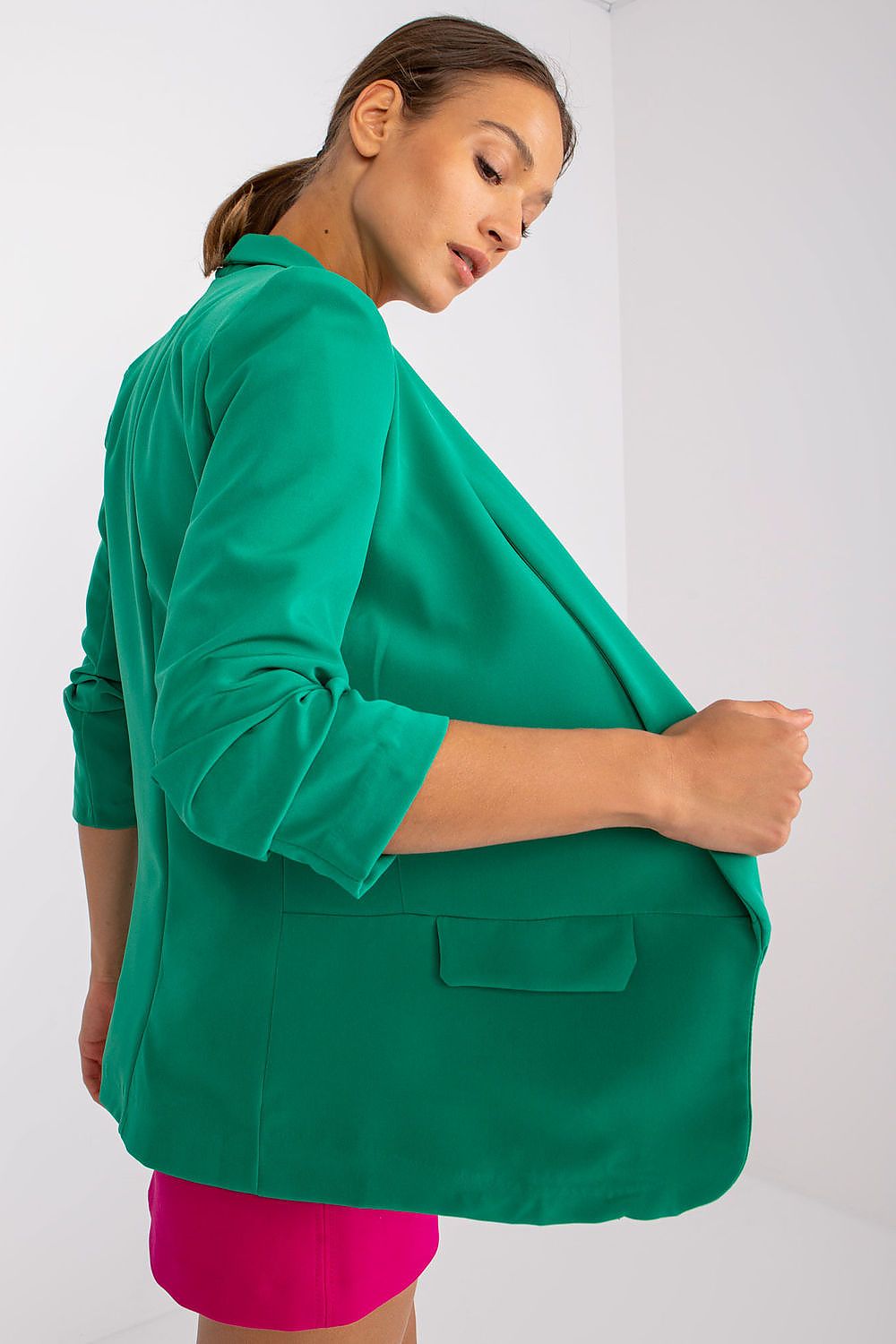  Яке model 164609 Italy Moda 