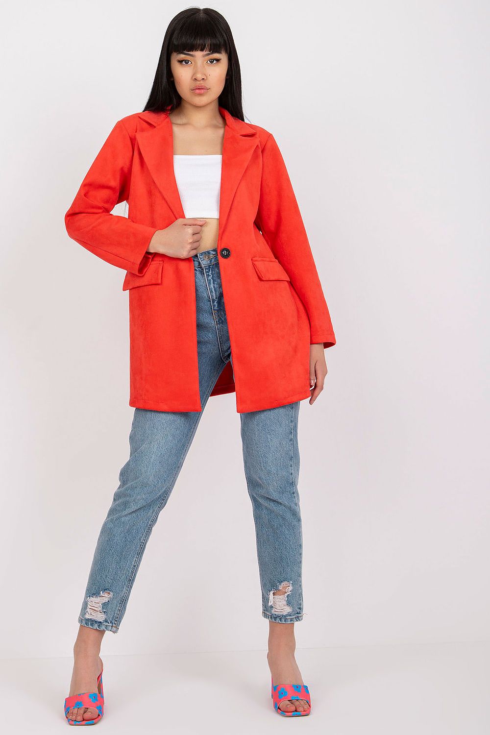  Яке model 165397 Italy Moda 