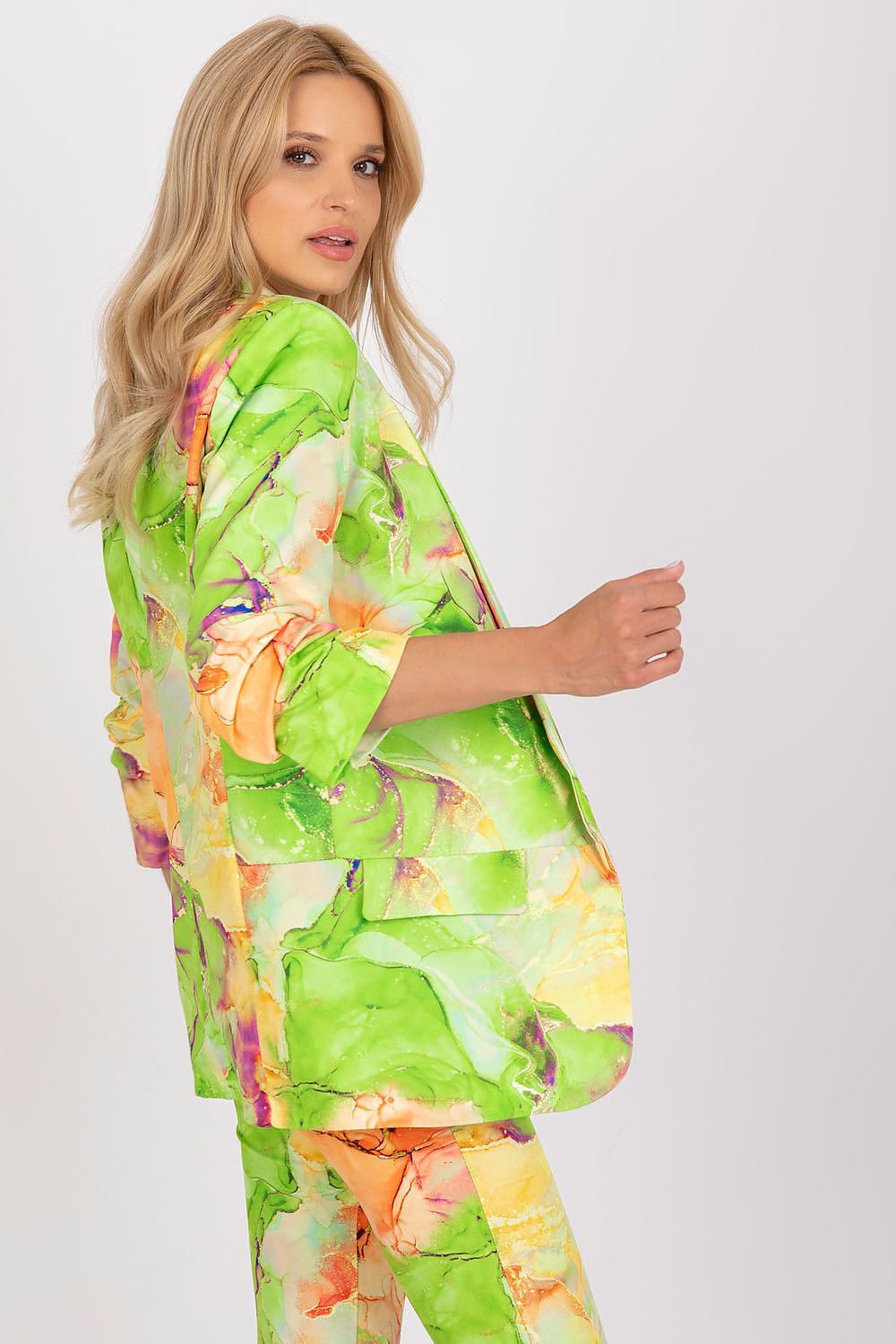  Яке model 166304 Italy Moda 